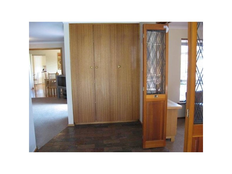 26 Woodlea Drive, Aberfoyle Park SA 5159