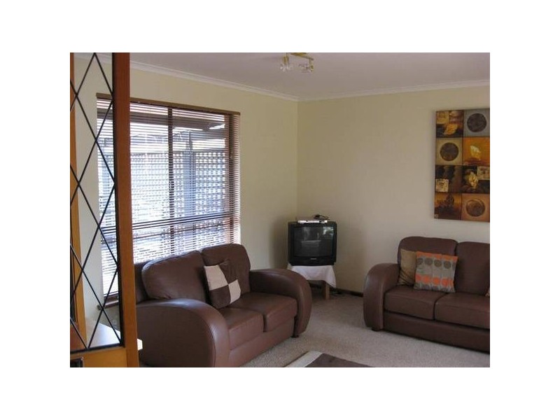 26 Woodlea Drive, Aberfoyle Park SA 5159