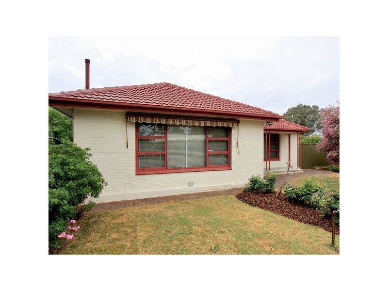 27 St Andrews Crescent, Novar Gardens SA 5040