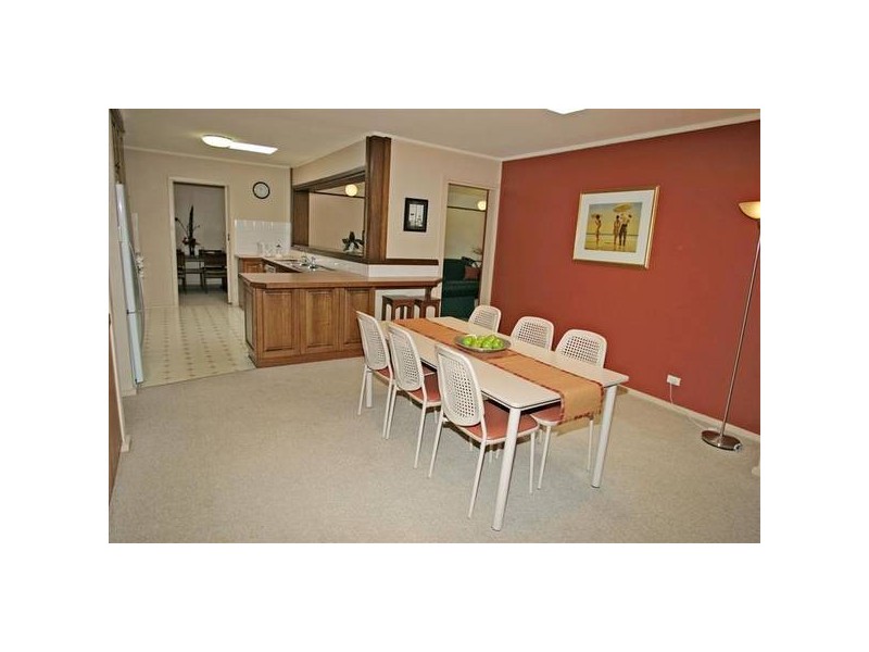 9 Rivett Avenue, Fulham Gardens SA 5024