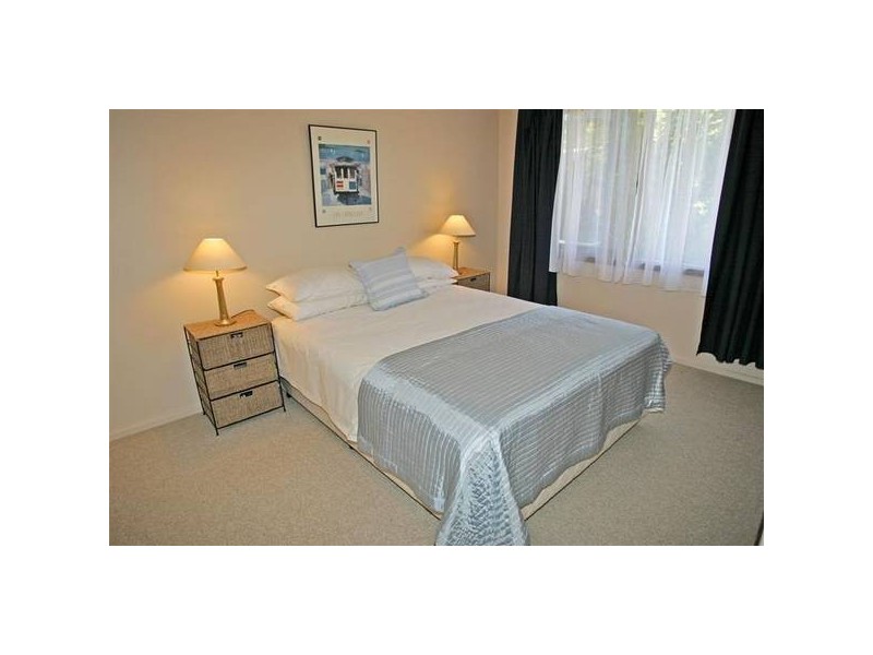 9 Rivett Avenue, Fulham Gardens SA 5024