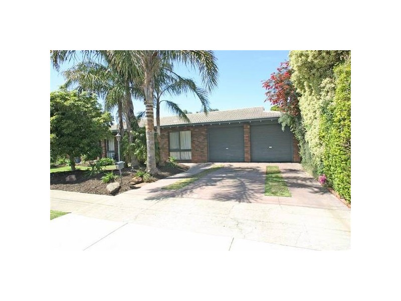 9 Rivett Avenue, Fulham Gardens SA 5024