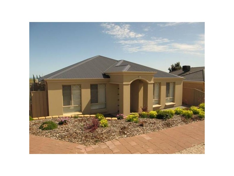 2 Steamranger Drive, Sheidow Park SA 5158