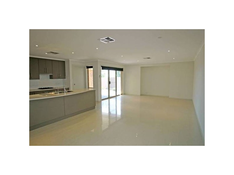 2 Steamranger Drive, Sheidow Park SA 5158