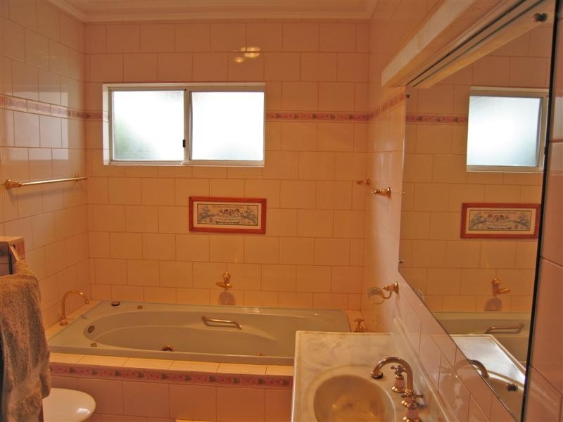 92 Jervois Terrace, Marino SA 5049