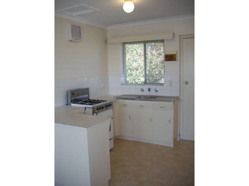 16/587 South Road, Everard Park SA 5035