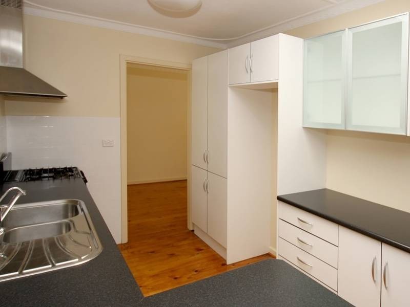 1a Minchinbury Terrace, Marion SA 5043