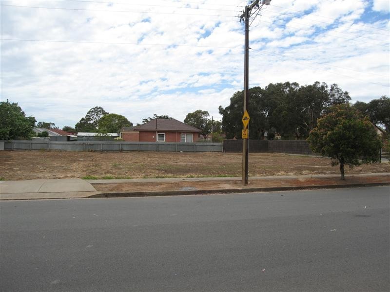 1 Stroma Road (Corner Andrew Ave), Marion SA 5043