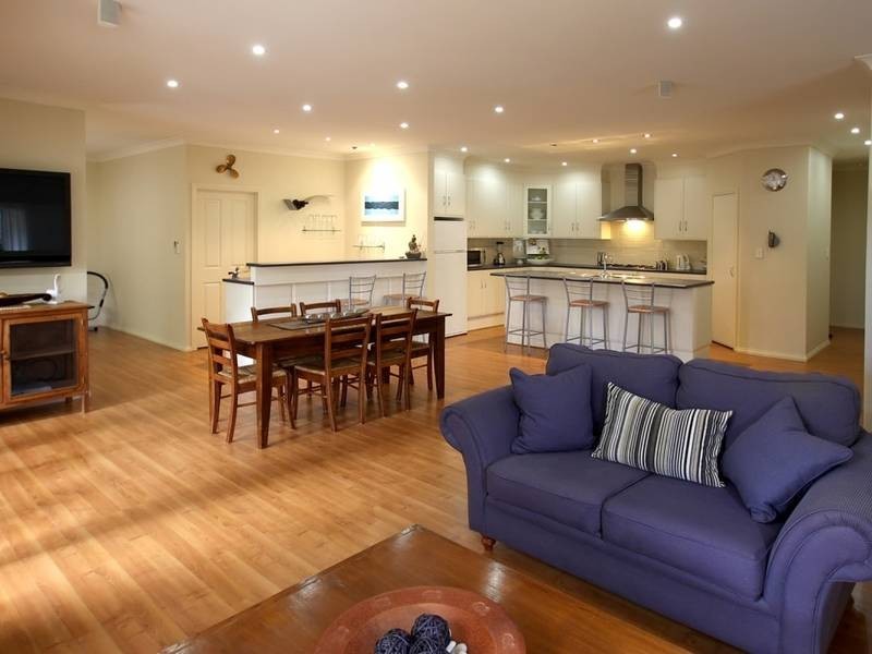 3 Woodland Grove, Aberfoyle Park SA 5159