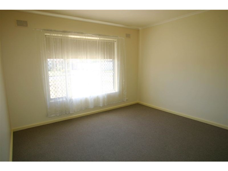 24 Dorset Avenue, Fulham Gardens SA 5024