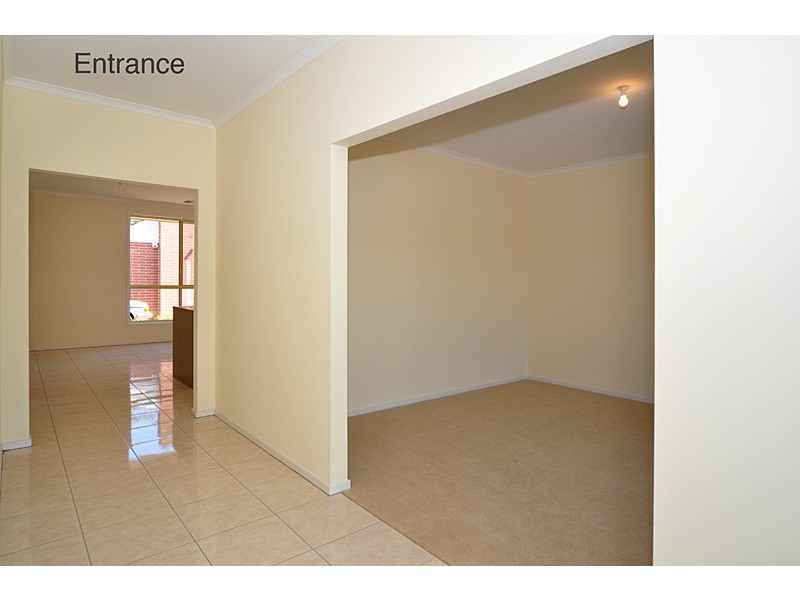 6 Thorne Crescent, Mitchell Park SA 5043