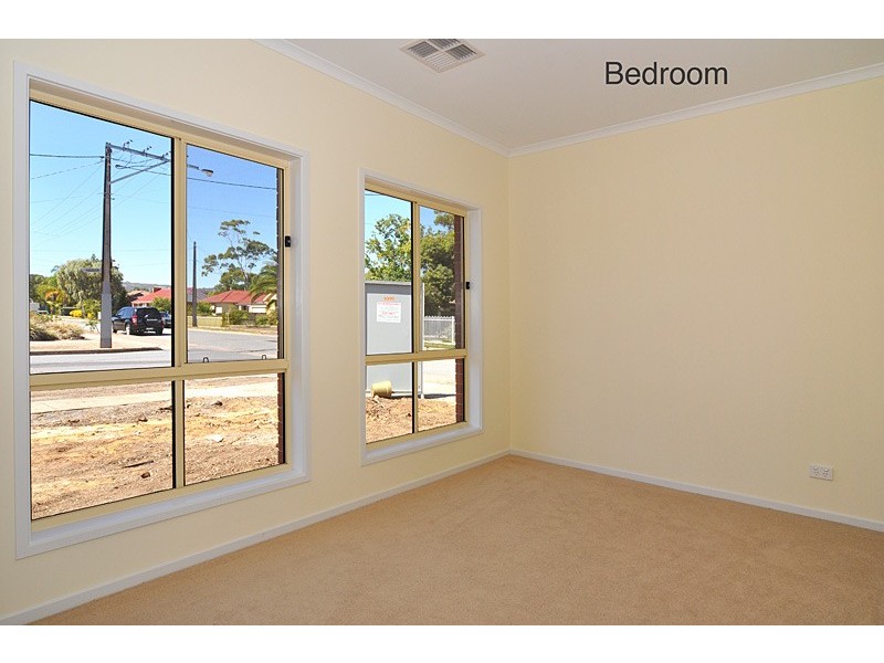 6 Thorne Crescent, Mitchell Park SA 5043