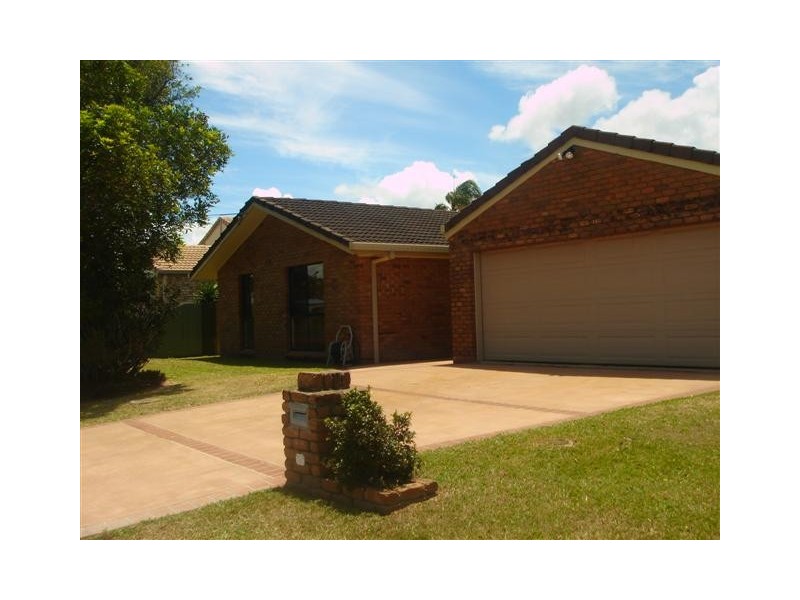 39 Boolagi Drive, Wurtulla QLD 4575