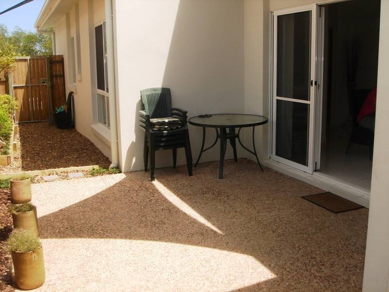 17 Barrine Crescent, Caloundra West QLD 4551