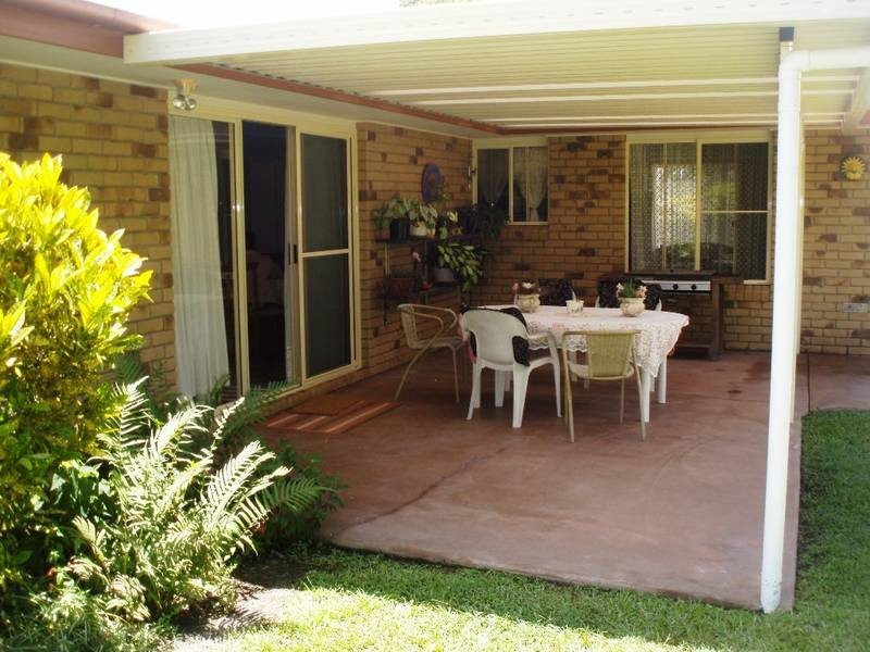 11 Village Way, Little Mountain QLD 4551