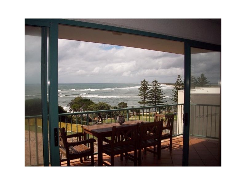 6/49 Lower Gay Terrace, Caloundra QLD 4551