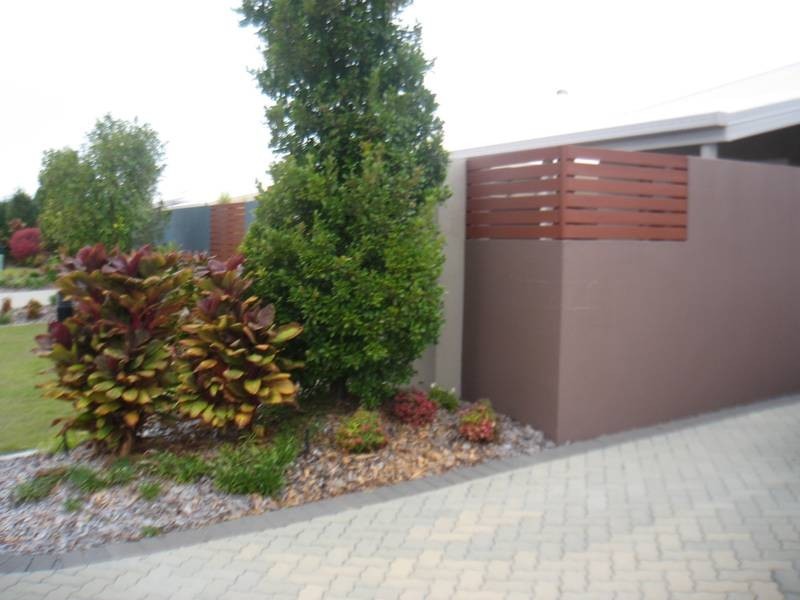 154/2 Grande Parade, Kawana Island QLD 4575