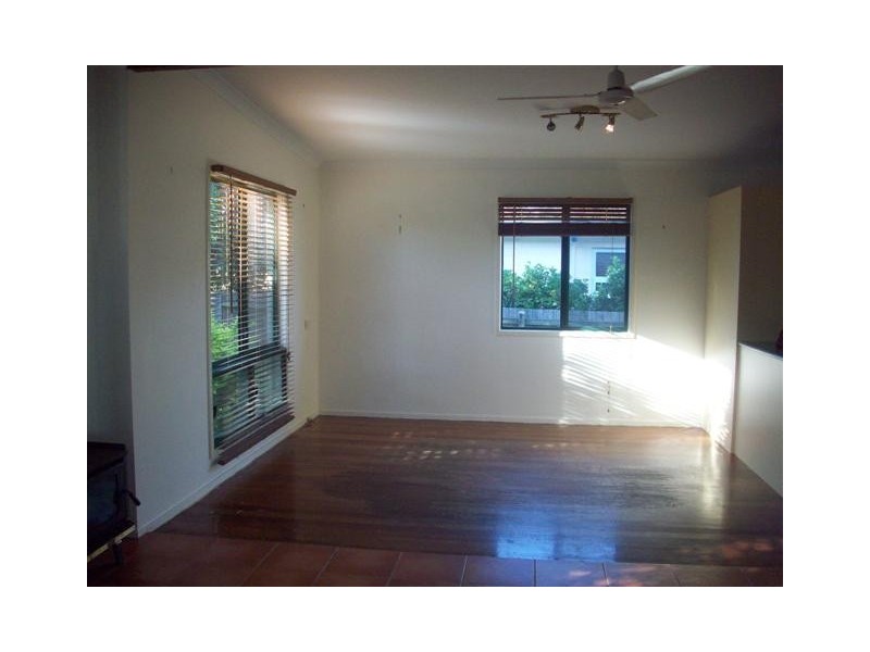 98 Westminster Avenue, Golden Beach QLD 4551
