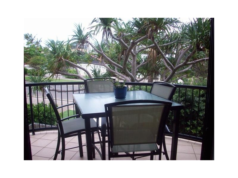 4/42-44 Warne Terrace, Kings Beach QLD 4551