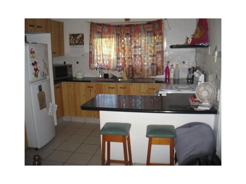 361 Nicklin Way, Warana QLD 4575