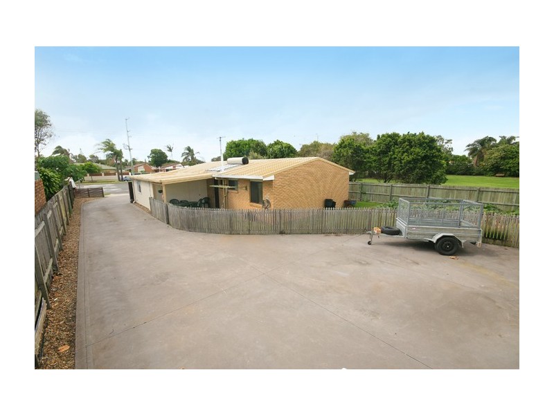 78 Nicklin Way PARREARRA, Kawana Waters QLD 4575