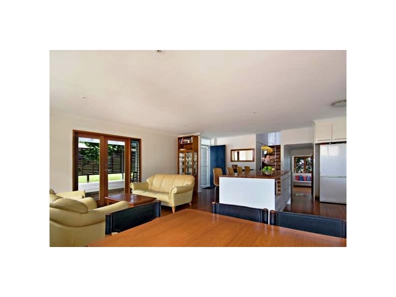 10 Derby Road, Moffat Beach QLD 4551