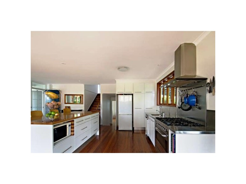 10 Derby Road, Moffat Beach QLD 4551