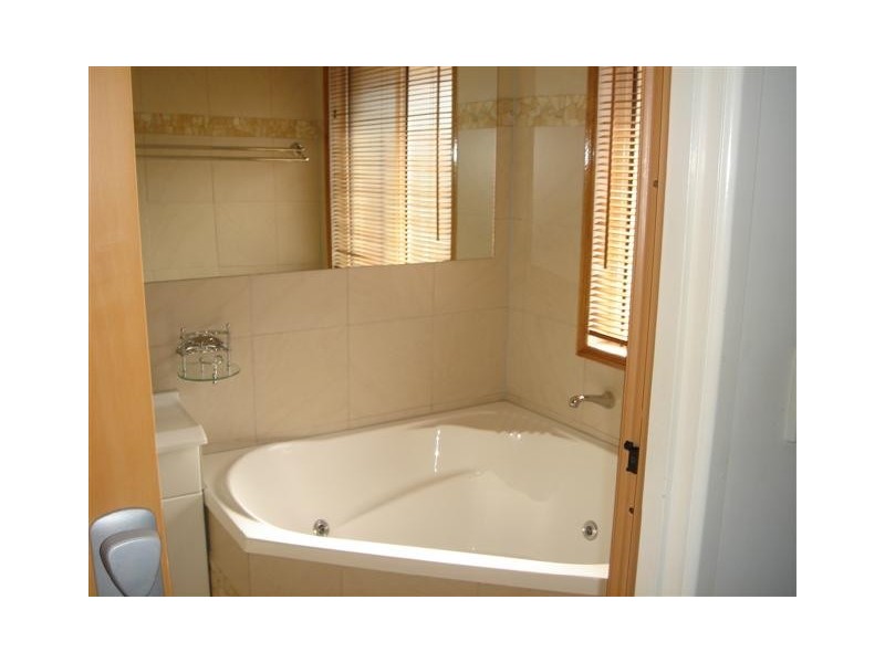 12 Regatta Boulevard, Wurtulla QLD 4575