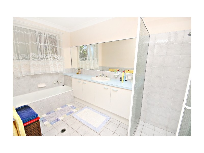 14 Anderson Street, Battery Hill QLD 4551