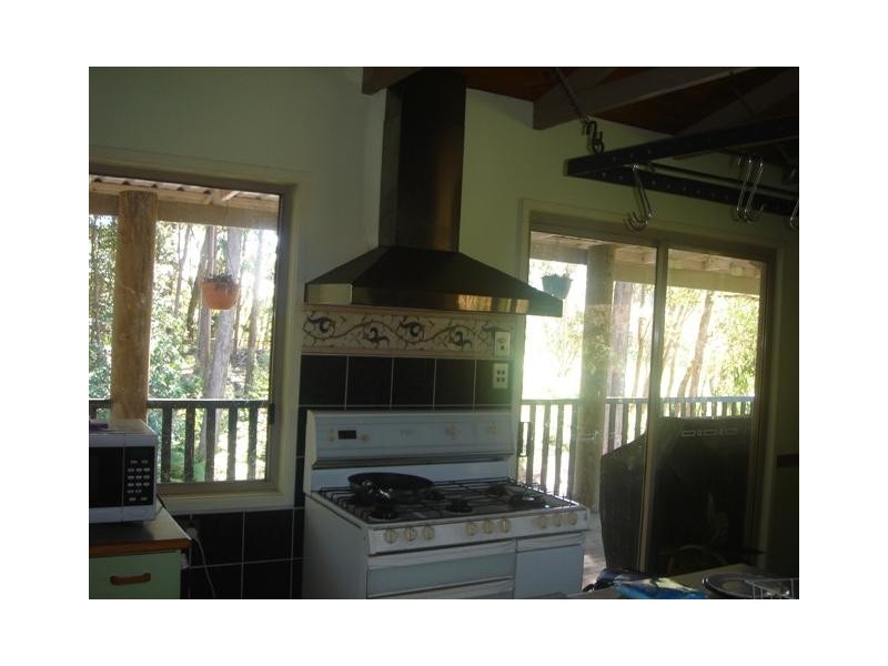 37 Rainforest Drive, Meridan Plains QLD 4551