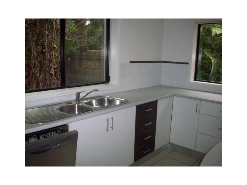 68 Thompson Road, Beerwah QLD 4519