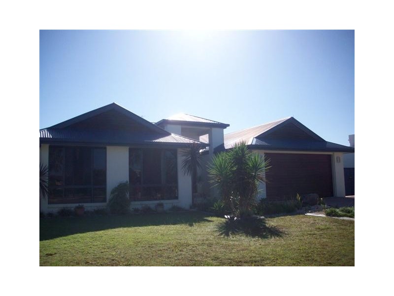 22 Oxford Parade, Pelican Waters QLD 4551
