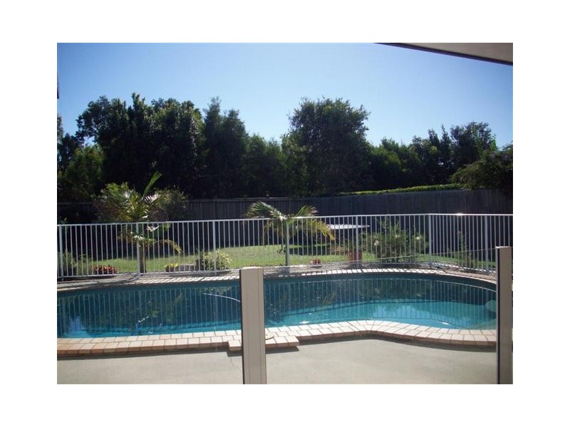 22 Oxford Parade, Pelican Waters QLD 4551