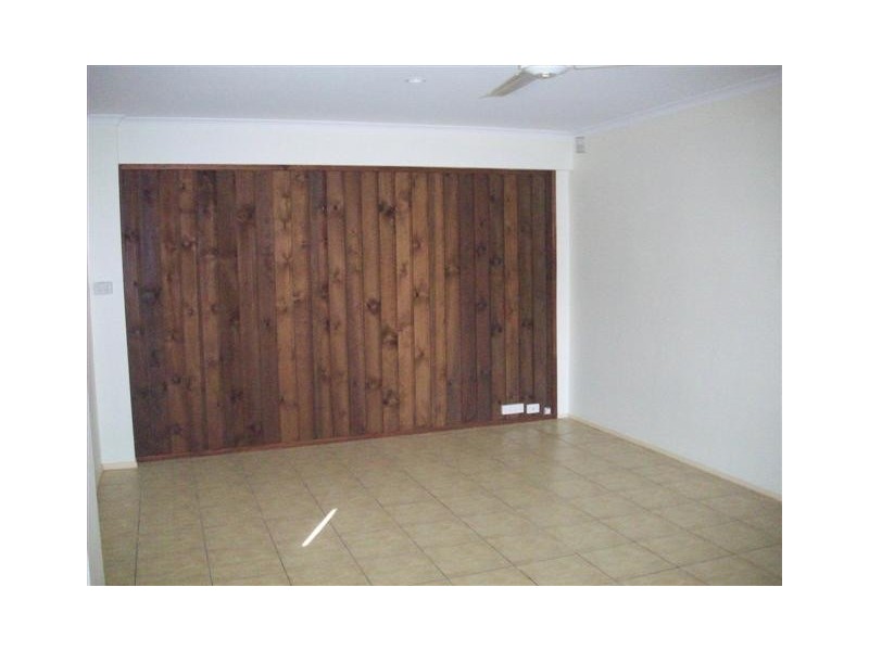 4 Ambako Place, Golden Beach QLD 4551