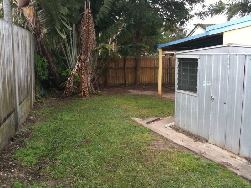 2/7 Osprey Street, Caloundra QLD 4551