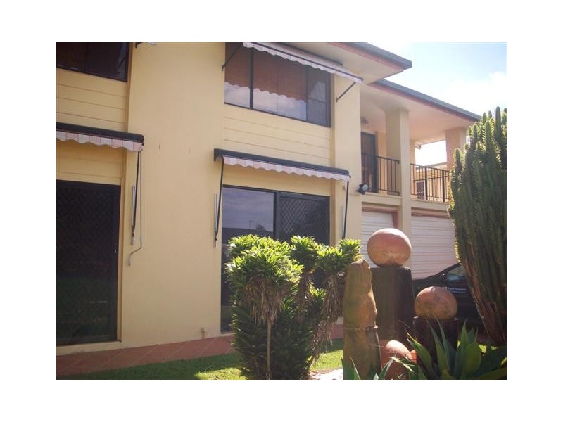 12 First Avenue, Caloundra QLD 4551