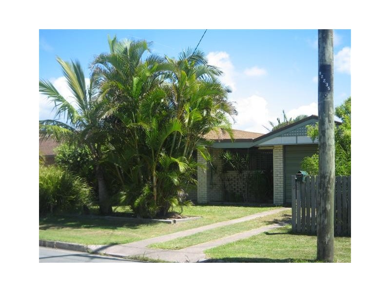 28 Benella Street, Warana QLD 4575