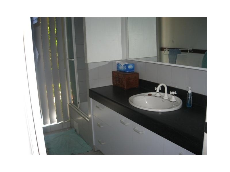 28 Benella Street, Warana QLD 4575