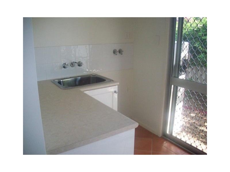 Nicklin Way, Warana QLD 4575