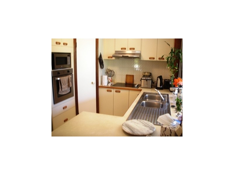 2 Kingfisher Street, Aroona QLD 4551