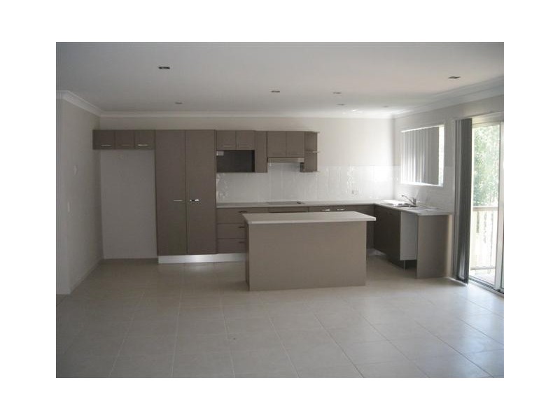 37 St Helena Street, Little Mountain QLD 4551