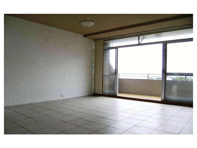 Queen Street, Kings Beach QLD 4551