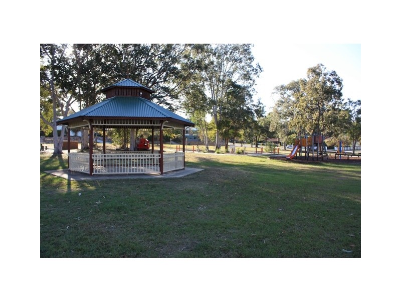 2 Shearwater Court, Aroona QLD 4551