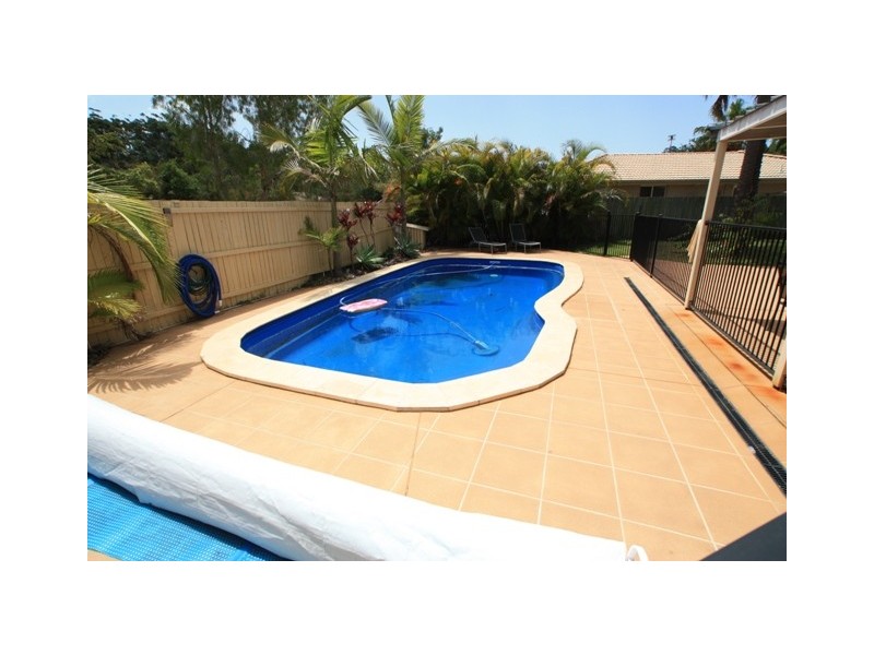 5 Bellcarra Place, Little Mountain QLD 4551