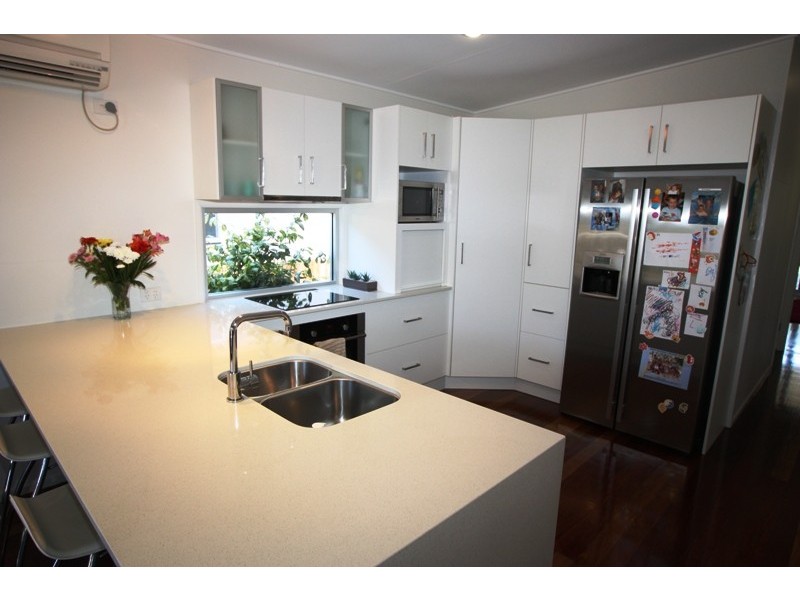 80 Nothling Street, Moffat Beach QLD 4551