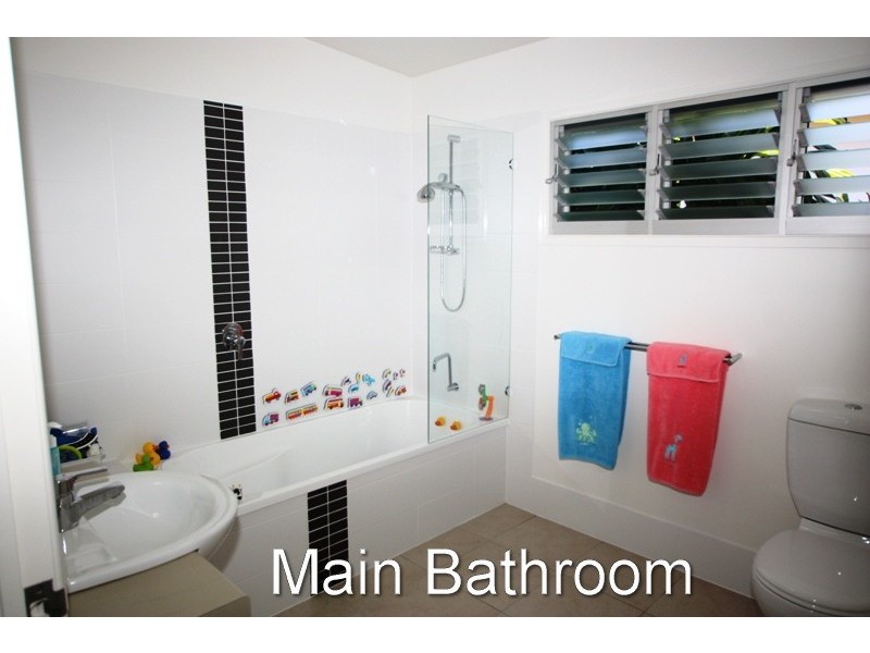 80 Nothling Street, Moffat Beach QLD 4551
