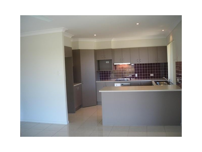 16 Rawson Street, Caloundra West QLD 4551