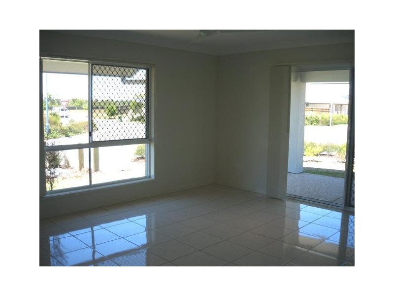 16 Rawson Street, Caloundra West QLD 4551