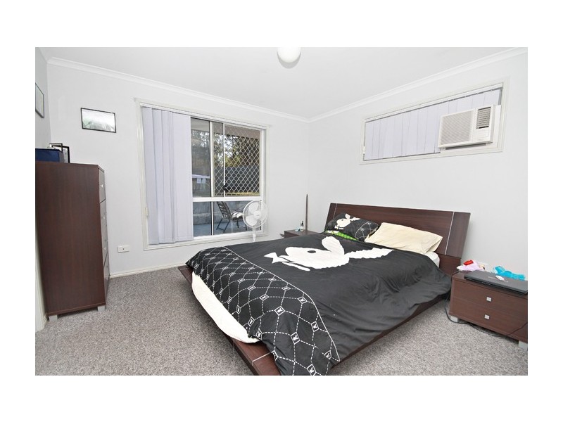 3 Heathglen Court, Little Mountain QLD 4551