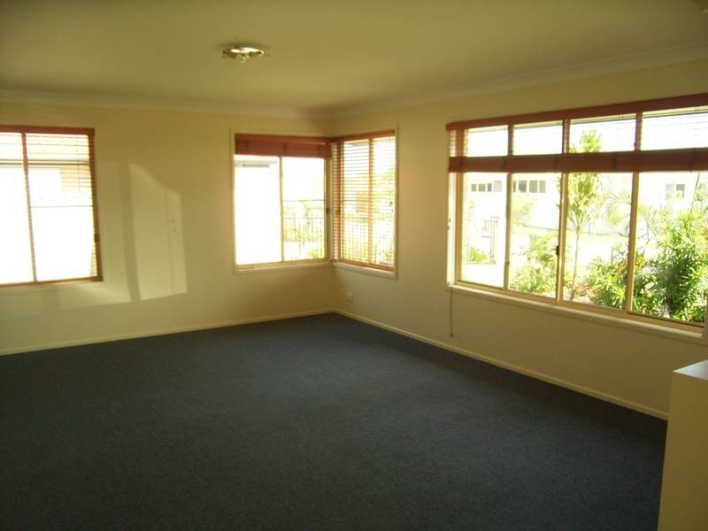 25 Hartley Crescent, Pelican Waters QLD 4551